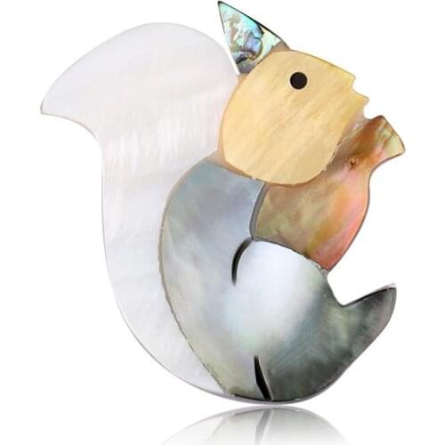 Personality Animal Natural Shell Mouse Brooch Suit Lapel Pin for Women Dress Fashion Jewelry Corsage Clothing Accessories AL542