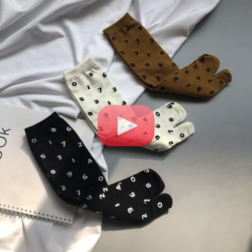 Fashion Digital Combed Cotton Two Toe Socks Women Korean Harajuku Jacquard Split Toe Socks Japanese Casual Two Finger Tabi Socks