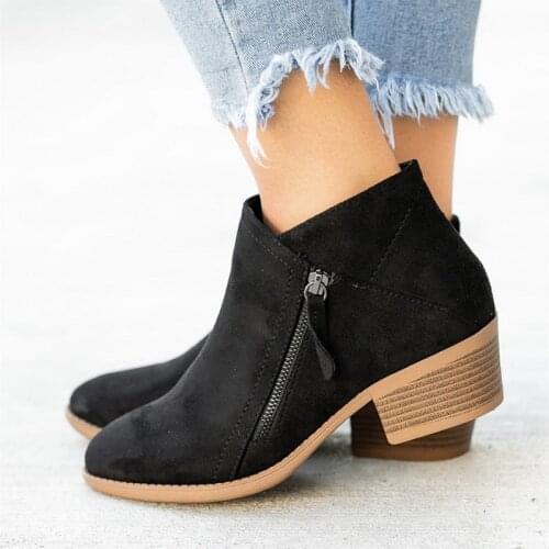 Retro Womens Winter Boots Wedges Heels Shoes Flock Ankle Boots Short Booties Woman 2021 Fashion Pointed Toe Rubber Boots Zipper