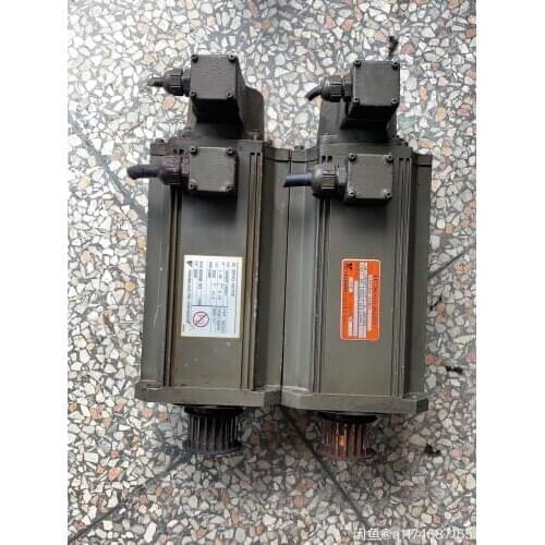 USASEM-18SB21 SERVO MOTOR , used in good condition . 80% appearance new , good working , free shipping