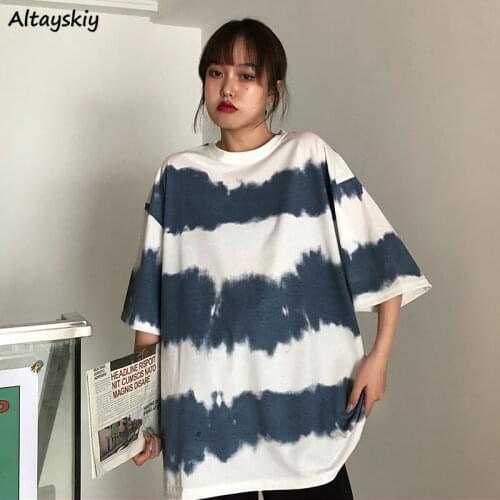 Half Sleeve T-shirts Women Tie Dye Chic Streeetwear Korean Style Cool Couple Oversize Student Popular Design Unisex Casual Ins
