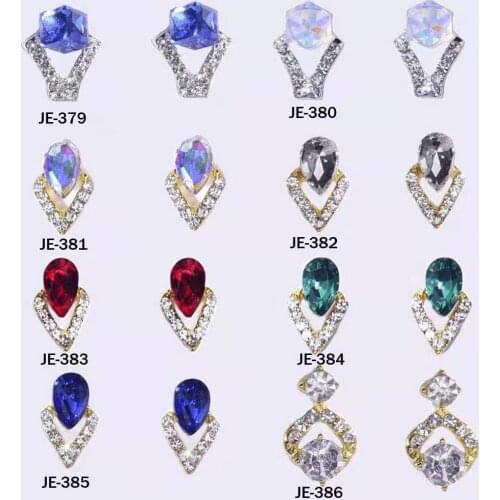 10Pcs 3D Alloy Nail Art Rhinestone Crown/Square/Rhombus Crystal Diamonds Stone Jewelry 2020 New Strass Accessoires JE379-JE406