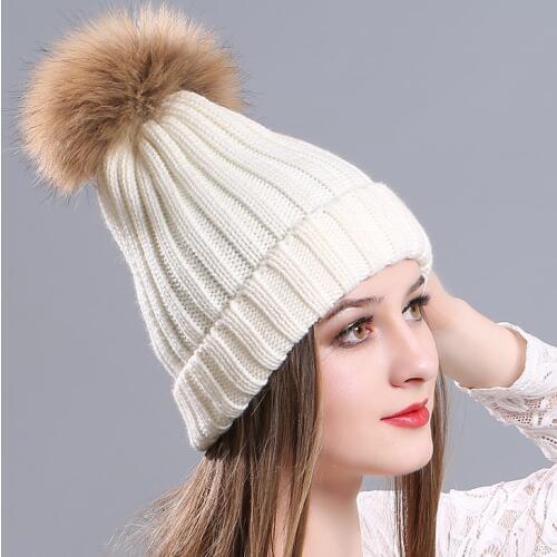 MIARA.L raccoon fur wool hat knitted hat keeps warm and thick against wind for girls fur hats real lady fur new hat