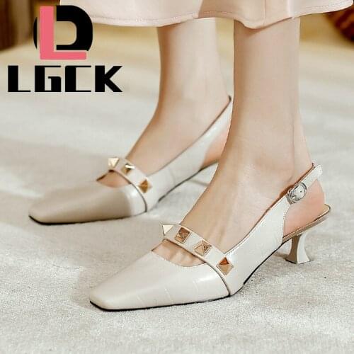 Brand New Female rivet Classic Retro Concise Sandals Pointed Toe Genuine leather High Heels Women Sandals Summer Women Shoes