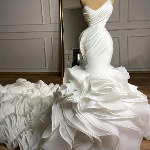 New In Luxury Extra Puffy Mermaid Wedding Dresses Strapless Organza With Long Trian Bridal Plus Size Wedding Dressing Gowns