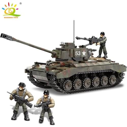 HUIQIBAO TOYS 938PCS Military Pershing Heavy Tank Building Blocks For Children Army Weapon Bricks Set with 3 Soldier Kids Gift