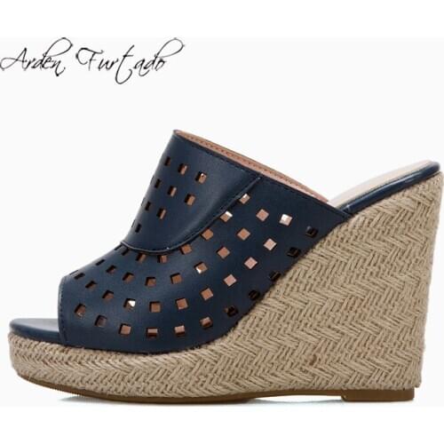 Arden Furtado 2021 Summer Fashion Red Peep toe Womens Shoes Sexy Elegant Leisure White yellow Wedges platform Slippers fretwork