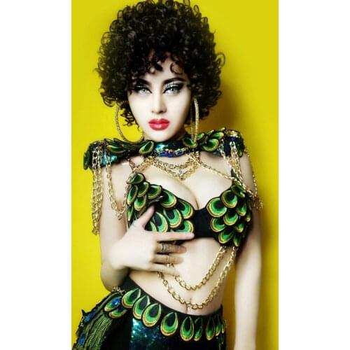 Bars DSDJ costumes, new sequins, sexy peacocks, tails, singers over there, dance shows, jazz costumes