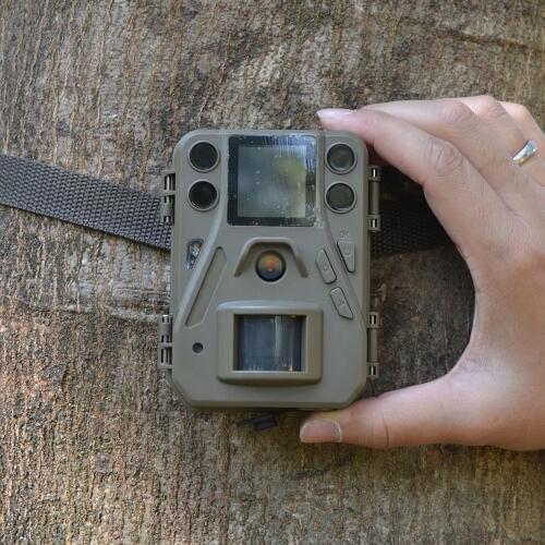 24MP Mini sized Bolyguard hunting trail game cameras wildlife scouting 940nm black IR invisiable LED 4 AA batteries photo traps