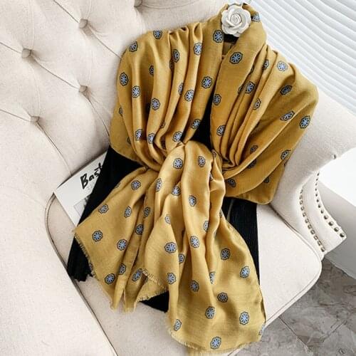 2021 Brand Autumn winter women beach quality shawl cotton scarf lady fashion scarves bandana pashmina wrap hijab muffler