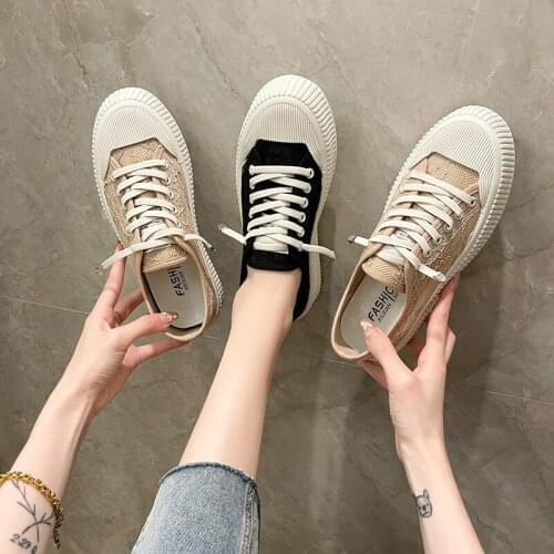 Womens Platform Sneakers in Breathable Fabrics