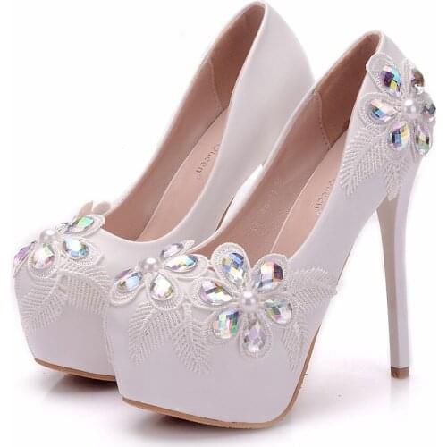 Crystal Queen Plat Women Shoes Lace Crystal Stone Ladies Wedding High Heels Handmade Round Toe Flowers Women Bridal Pumps