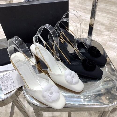 S New Brand Womens Shoes Fashion 2021 Womens Sandals Square Toes Chunky Heels Sandals For Woman Flowers Chain Low Heels Sandals