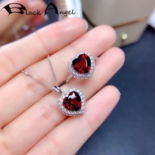 BLACK ANGEL 2021 New Romantic Created Red Gemstone Heart Pendant Necklace Resizable Rings Wedding Gift Jewelry Set For Women
