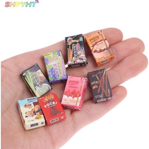 8PCS/lot Cute Miniature Dollhouse Pretend Food Mini Chocolate Cookies 1/12 1/6 Miniatural Food New and high quality NEW 2021