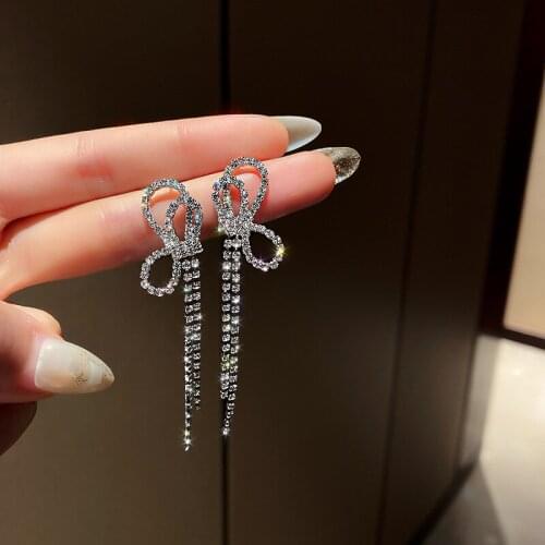 New Elegant Full Rhinestone Bowknot Dangle Earrings For Women Luxury Shining Fashion Sweet Long Earrings 2021 Party Jewelry Gift