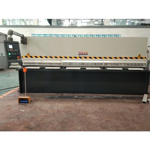 Hydraulic Guillotine Cutting Shearing Machine with E21S Controller and Adjustable Blade for 6 MM Iron, Aluminum Sheet Shear