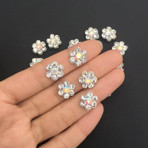 50pcs 3D Sew-On Diy Patch Cute Patches for Clothing Flower Patches Sew on Patches Pearl Applique Rhinestone Flowers