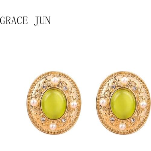GRACE JUN New Gold Color Stone Pearl Oval Shape Stud Clip on Earrings for Women Party Statement Cuff Earrings Jewelry Accessory
