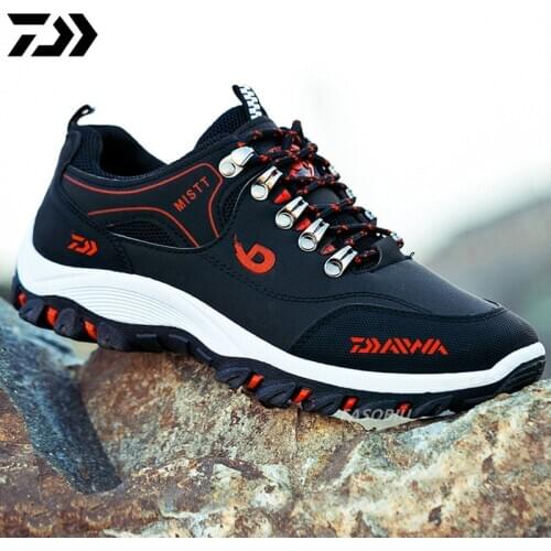 Men Daiwa Hiking Fishing Shoes Anti-skid Mountain Climbing Boots Outdoor Athletic Breathable Waterproof Anti-wear Fishing Shoes