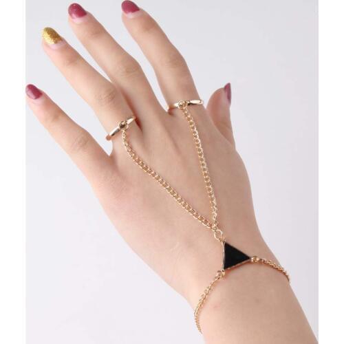 1pc Trendy Women Punk Triangle Finger Conjoined Bracelet Fashion Slave Chain Bracelet for Women Boho Jewelry
