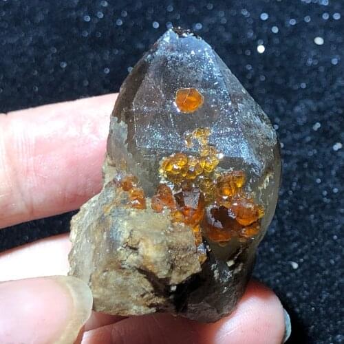 24.5g100% natural smoky crystal and wine garnet symbiosis home decoration healing energy chakra teaching mineral collection