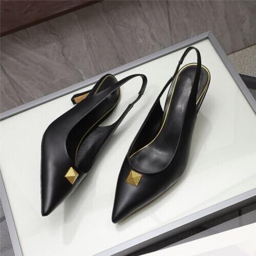 Rivet Women Sandals Zapatos De Mujer Elegant Pointed Shoes Woman New Leather Ladies Shoes Femmes Sandales Slingbacks High Heels