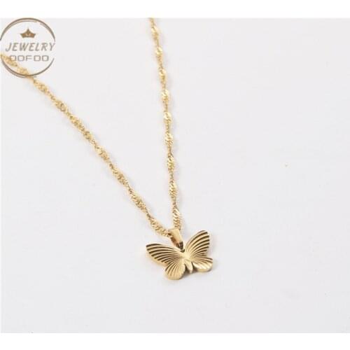 Korea Harajuku Style Chker2021 New Butterfly Necklace Golden Hollow Sweater Chain Clavicle Chain Womens Jewelry Accessories