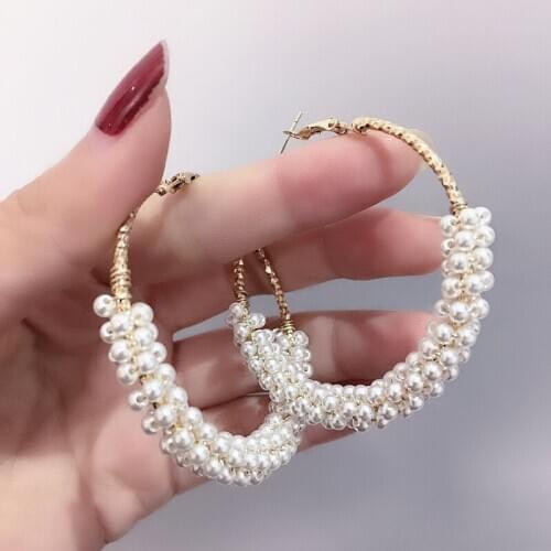 New Round pearl earring of Japanese and South Korean style, exquisite and shiny crystal hoop earrings, womens fashion jewelry
