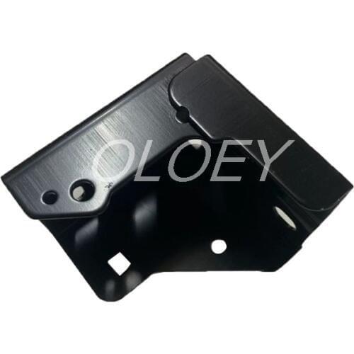 Auto parts water tank bracket right side upper right radiator bracket 2056261400 for Mercedes-Benz C300 C350E C400