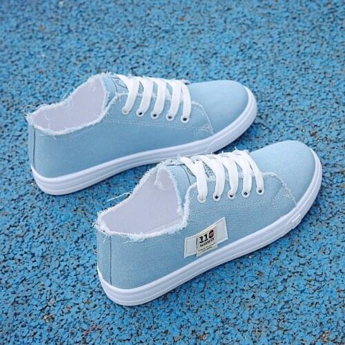 2021 New Women Casual Shoes Lace Up Ca nvas Loafers Summer Soft Breathable Shoes Student Girl Lightweight Ladies Sneakers