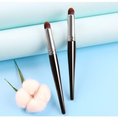 Concealer Bullet Tools Female Face Makeup Eyeshadow Liquid Foundation Blush Mix Beauty Makeup Brushes Cosmetics