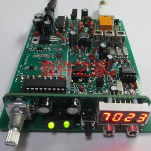 DIY Kits 7.000MHz-7.100MHz Rock Bending PLL CW Transceiver Telegraph Shortwave HF Radio
