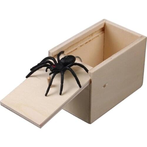 Wooden Prank Spider Scare Box Case Joke Lifelike Funny Surprise Gag Toy Tricky Toys for Halloween Party DIY Decors