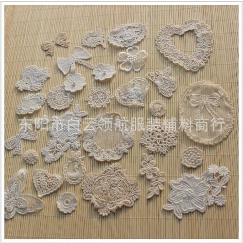 20pcs/lot 100% Cotton Lace Embroidery Patch White Butterfly Flower Hand Sewn Clothing DIY Fabric Accessories Decorative Decals