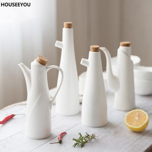 Ceramic Gravy Boats Porcelain Olive Oil Soy Sauce Vinegar Seasoning Pot Can Bottles Kitchen Accessories Tools Storage Gravy Boat
