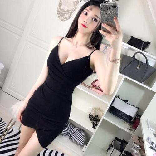 Europe and the United States nightclub womens sexy low-cut V-neck leaky cross bag hip camisole dress