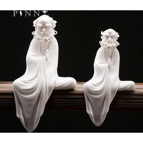 PINNY White Porcelain Dharma Master Decoration Statue Ceramic Crafts Decorative Zen Creative Ornaments Plaster Figures