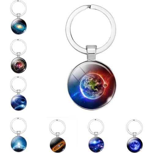 Glow In The Dark Galaxy Nebula Planet Key Chain Key Rings Holder Luminous Star Metal Keychain Men Car Key Holder Gifts