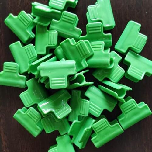 30pcs Plastic Green Fixed Clips Greenhouse Film Clamps Plant Cover Clips