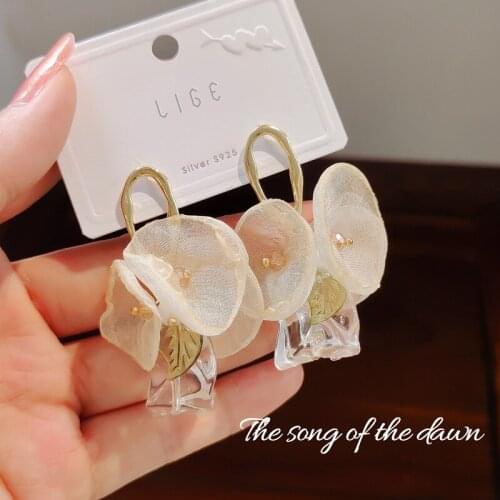 Trend Simulation Pearl Long Earrings Female Fabric Flower Rhinestone Crystal Wedding Earrings Fashion Korean Jewelry Pendient