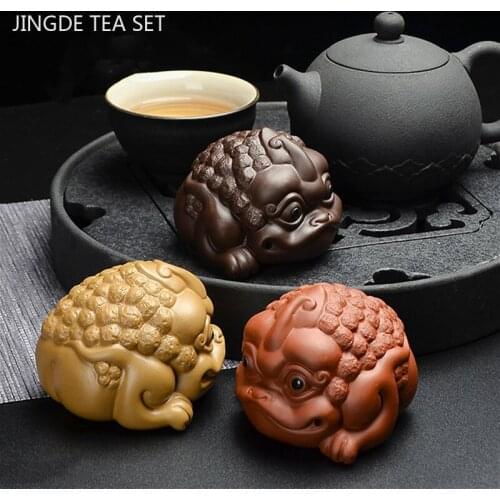 1PCS Handmade Golden Toad Statue Purple Clay Tea Pet Lucky Animal Tea Figurine Ornaments Boutique Tea Set Decoration Crafts