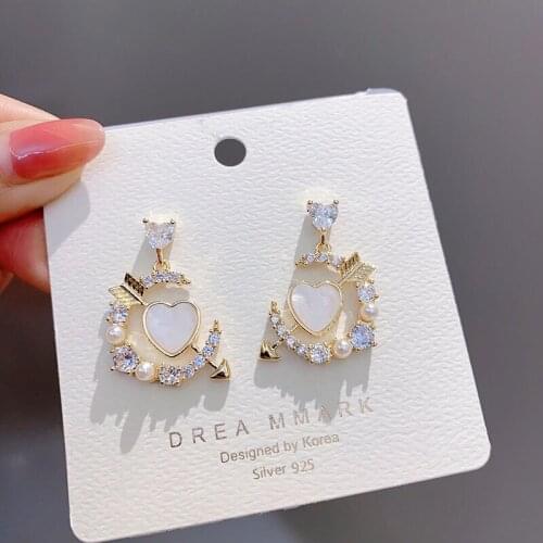 S925 silver needle fairy water diamond Love Earrings cool wind high sense Moon Earrings Fashion Womens Earrings