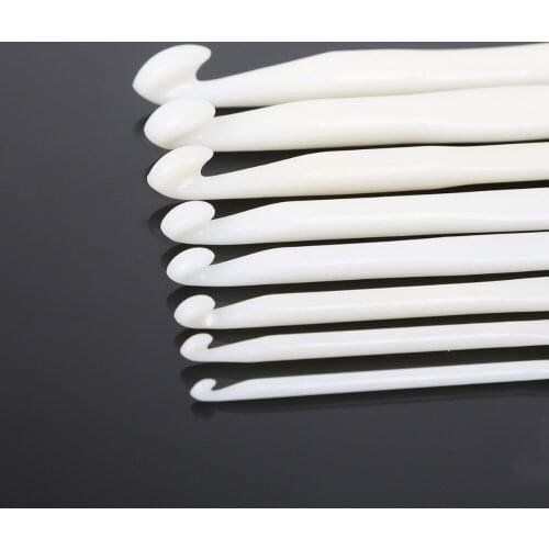 10Pcs/lot 8 sizes Knitting Needles Set Kit Plastic Handle Crochet Hook Knit Needle Weave Craft DIY Handmade Accessories