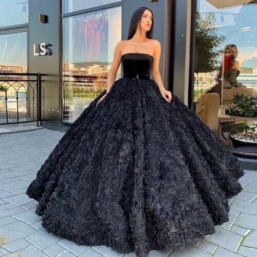 2020 Black Strapless Velour Top with 3D Flowers Skirt Ball Gown Party Wear Prom Dresses