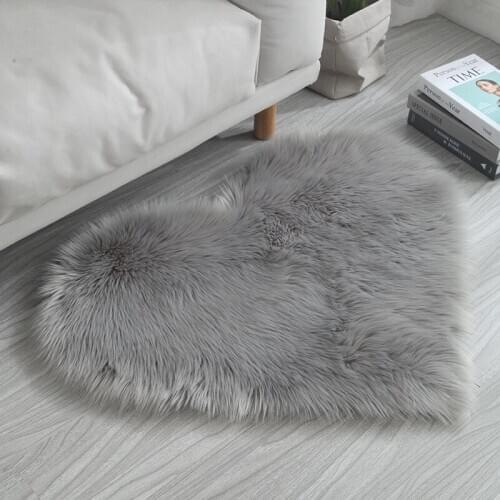 Heart Shape Carpet 7 Color Fluffy Fur Rugs Carpets For Home Living Room Area Rug Bedroom Decor Silky Rug Floor Mats Kids Room