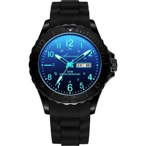 2021 Boys Sports Watch Hot Selling Watch Luxury Couple Luminous Silicone Strap Fashion Quartz Watch Ladies Casual Watch Ladies