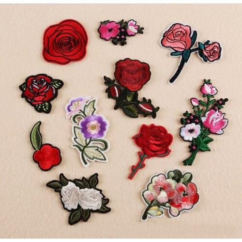 1 PCS Rose Flower Series Embroidered Iron-On Patches For Clothes Garment Applique DIY Accessory