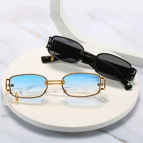 Retro Rectangle Sunglasses Women Fashion Punk Metal Ring Eyewear Shades UV400 Men Square Sun Glasses