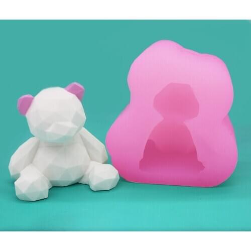 C1242 Geometric Bear Mould Aromatherapy Car vent clip decoration Silicone Mold